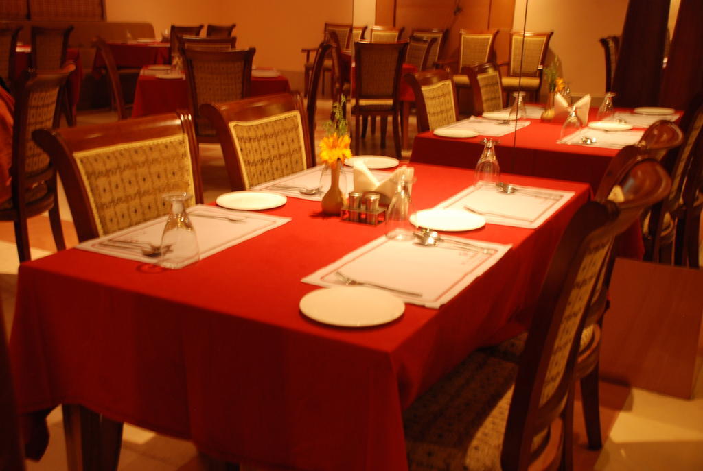 Pla Krishna Inn Tiruchirappalli Luaran gambar